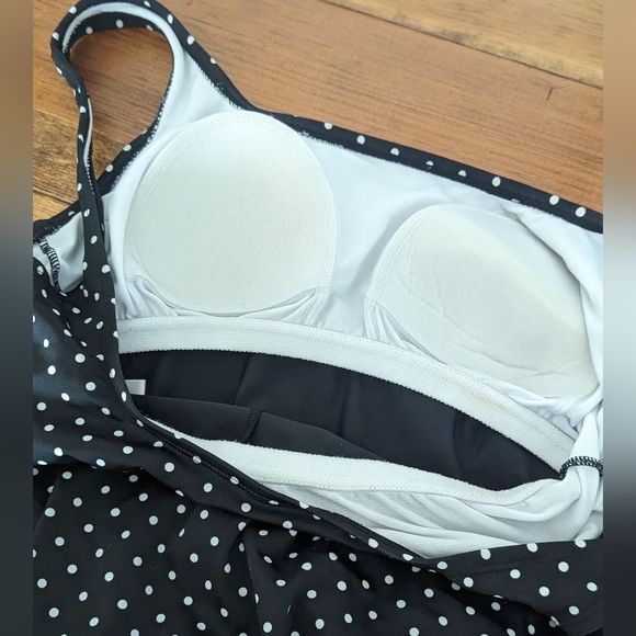Polka dot Blouson swimsuit Med - Picture 6 of 10